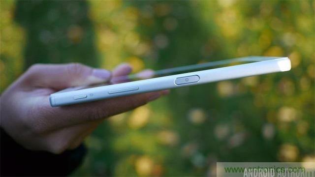 傳奇索尼，憑借Sony Xperia Z5能否在移動市場奪得一席之地？