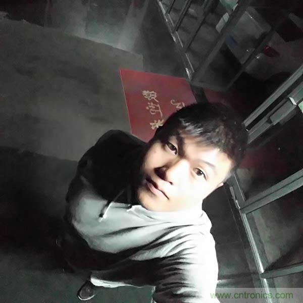 業(yè)界良心 LG V10 評(píng)測(cè):剛毅、冷峻，不失人性化