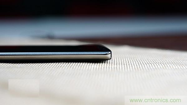 業(yè)界良心 LG V10 評(píng)測(cè):剛毅、冷峻，不失人性化