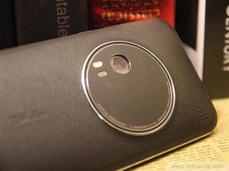 能媲美微單的 Zenfone Zoom測評(píng)：請叫我&ldquo;奧利奧&rdquo;拍照手機(jī)