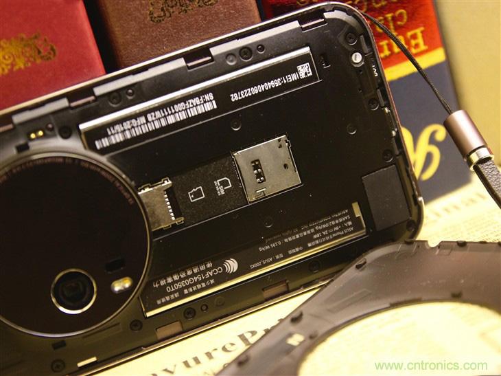 能媲美微單的 Zenfone Zoom測評(píng)：請叫我&ldquo;奧利奧&rdquo;拍照手機(jī)