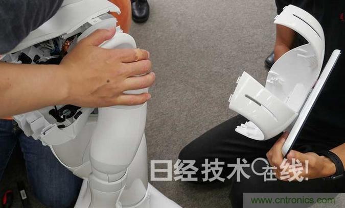 拆解筆記本不過癮，那就來拆拆日本情感機(jī)器人吧！