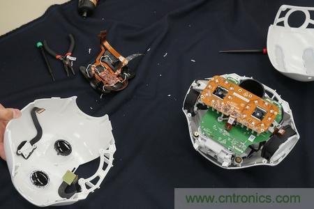 拆解筆記本不過癮，那就來拆拆日本情感機(jī)器人吧！