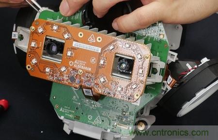 拆解筆記本不過癮，那就來拆拆日本情感機(jī)器人吧！