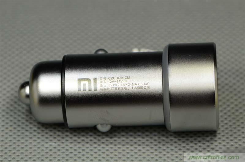 小米車載充電器拆解評測：49元能讓這枚&ldquo;子彈&rdquo;飛多遠(yuǎn)？