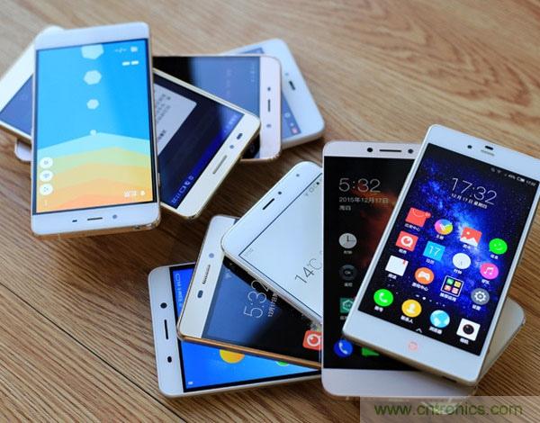 2015年9款千元智能手機(jī)橫評(píng)：誰(shuí)才是紅海霸主？
