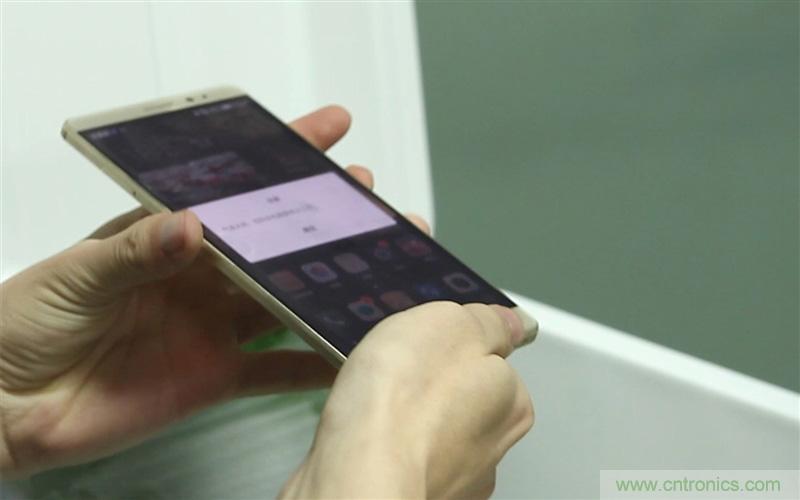 手機抗凍性能大挑戰(zhàn):iPhone被完爆