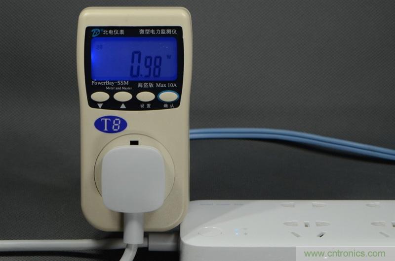 做工怒贊 神秘芯片！小米智能插線板拆解、評測