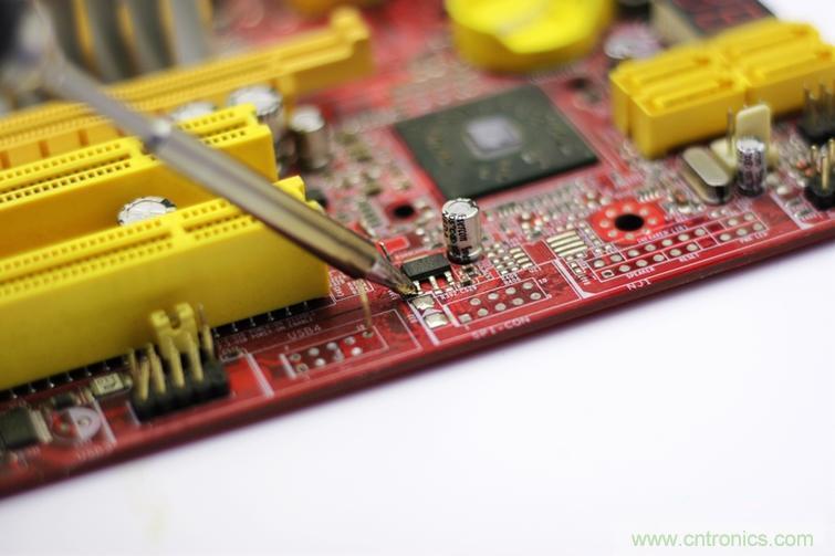 一款能喚起 70 后工程師朋友&ldquo;童年趣事&rdquo;的迷你電烙鐵！