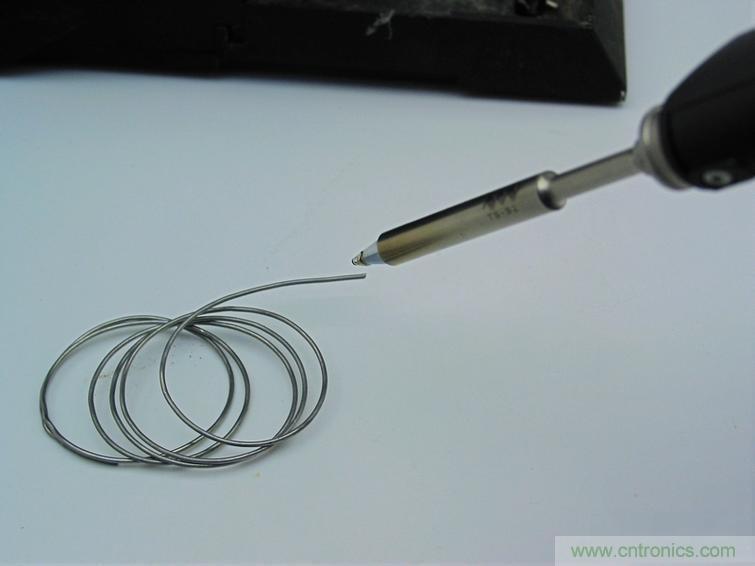 一款能喚起 70 后工程師朋友&ldquo;童年趣事&rdquo;的迷你電烙鐵！