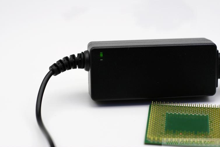 一款能喚起 70 后工程師朋友&ldquo;童年趣事&rdquo;的迷你電烙鐵！