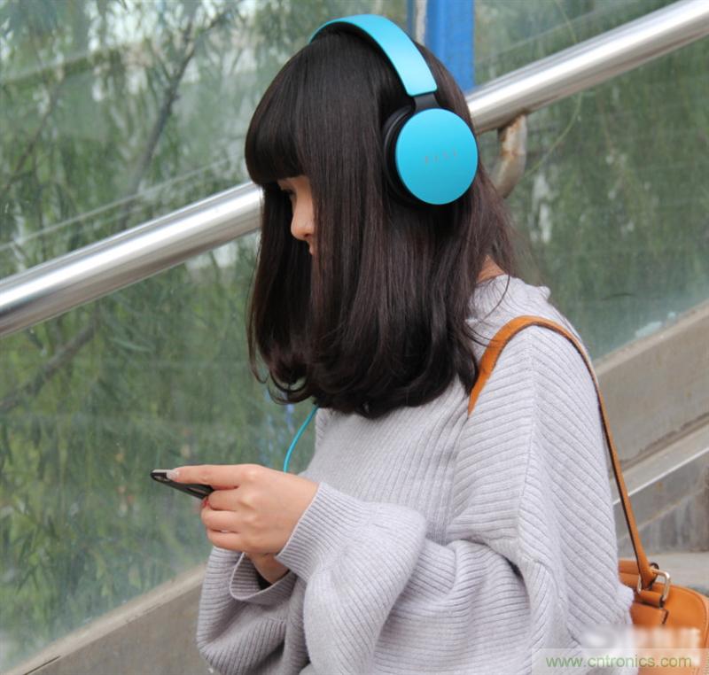 頭條哥的夢(mèng)想之作！FIIL耳機(jī)能讓汪峰上頭條否？