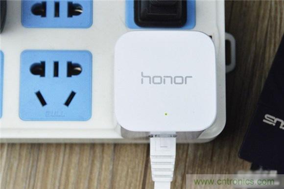 大House也能隨心連，榮耀WiFi穿墻寶評(píng)測