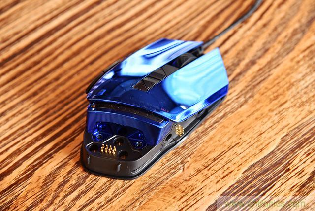 左手寫(xiě)愛(ài)，右手寫(xiě)他&mdash;&mdash;從此鍵盤(pán)鼠標(biāo)不分家！