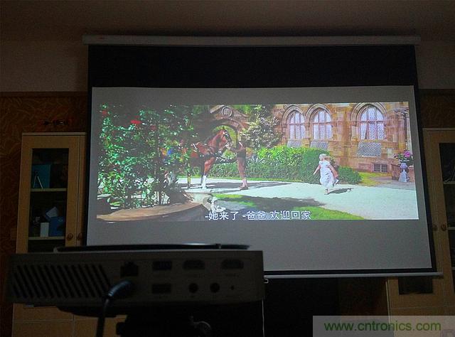 無(wú)屏電視時(shí)代已然來(lái)臨，客廳你做好準(zhǔn)備了嗎？