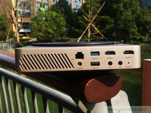 無(wú)屏電視時(shí)代已然來(lái)臨，客廳你做好準(zhǔn)備了嗎？