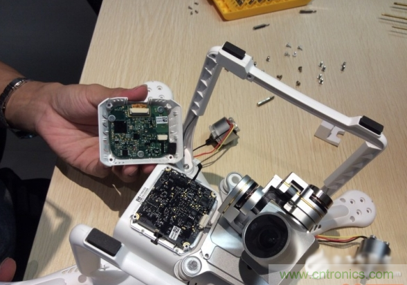 真飛機(jī)拆不著，那就來(lái)拆拆無(wú)人機(jī)&ldquo;鼻祖&rdquo;大疆吧！