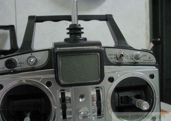 無人機(jī) DIY 制作全過程，酷得不要不要的！