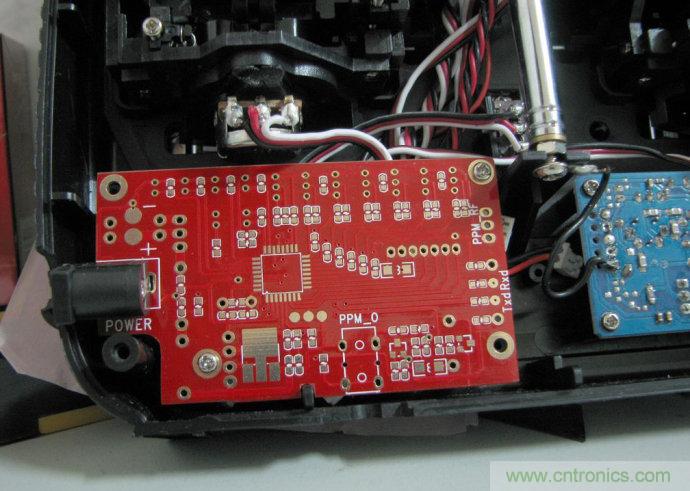 無人機(jī) DIY 制作全過程，酷得不要不要的！