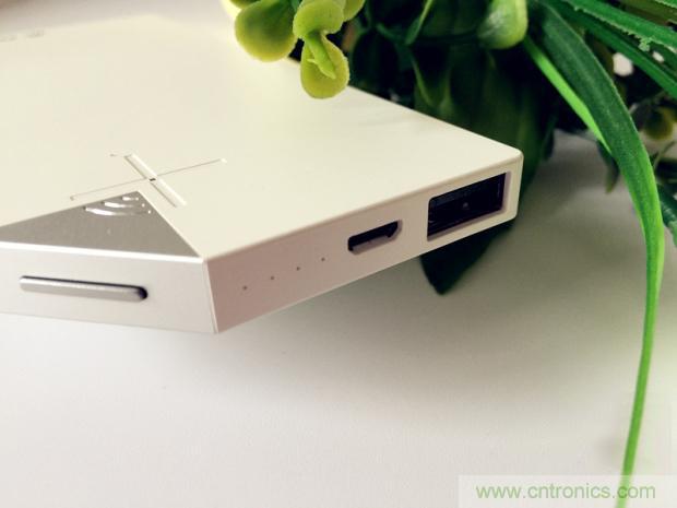 長(zhǎng)虹流云智能電源，集&ldquo;充電&rdquo;+&ldquo;存儲(chǔ)&rdquo;于一身