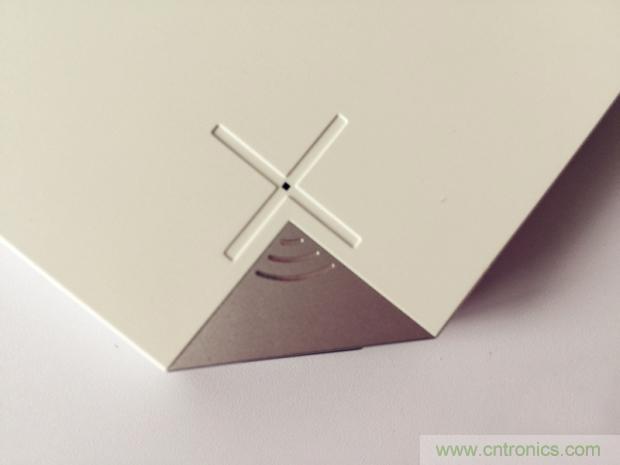 長(zhǎng)虹流云智能電源，集&ldquo;充電&rdquo;+&ldquo;存儲(chǔ)&rdquo;于一身