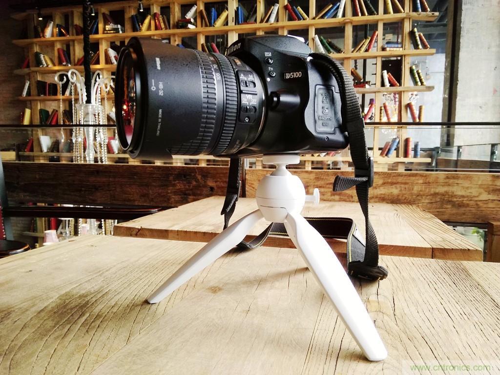 逼格滿滿的相機(jī)便攜三腳架，三足鼎立才安全