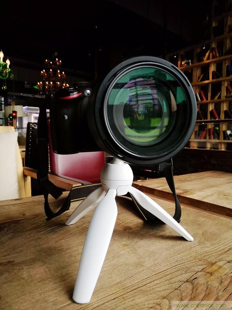 逼格滿滿的相機(jī)便攜三腳架，三足鼎立才安全