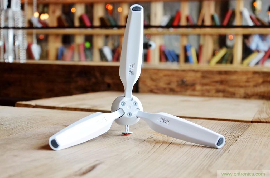 逼格滿滿的相機(jī)便攜三腳架，三足鼎立才安全