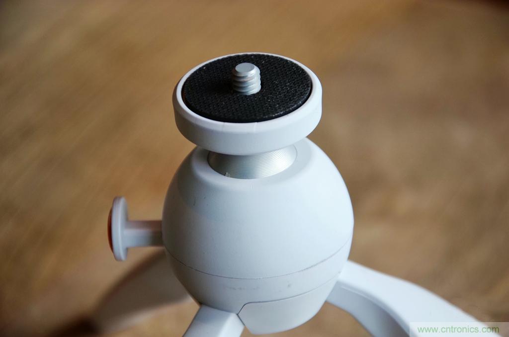 逼格滿滿的相機(jī)便攜三腳架，三足鼎立才安全