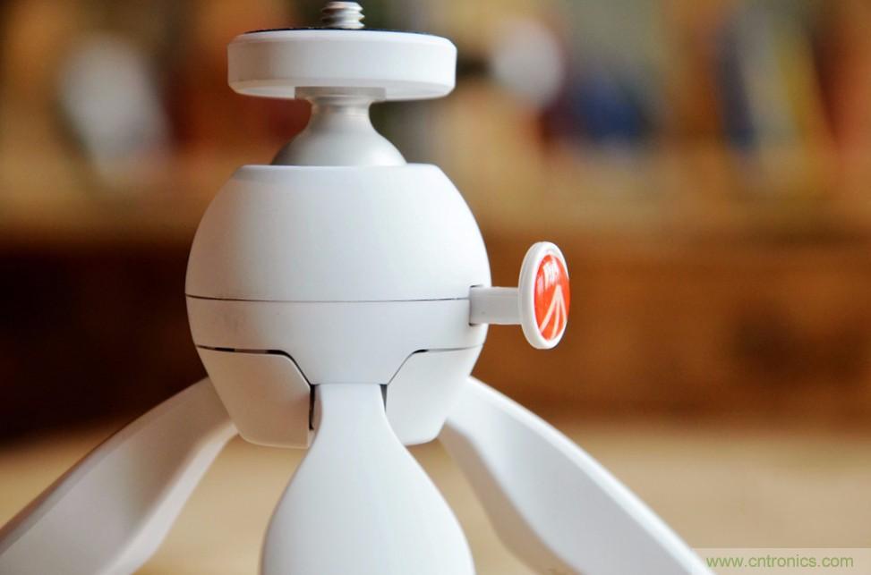 逼格滿滿的相機(jī)便攜三腳架，三足鼎立才安全