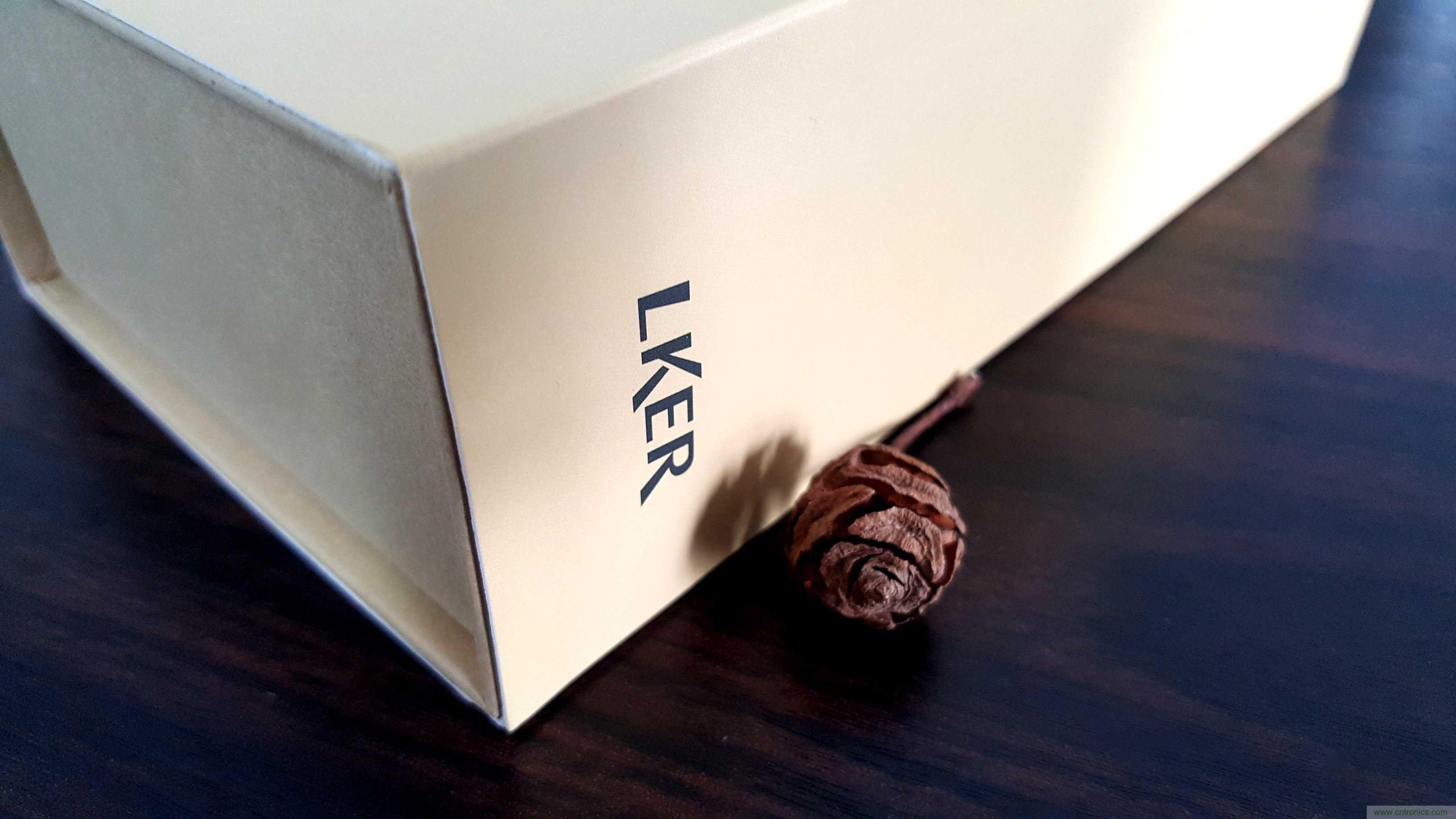 搞怪&ldquo;美人魚&rdquo;盡享靈克藍牙音箱的天籟之音！