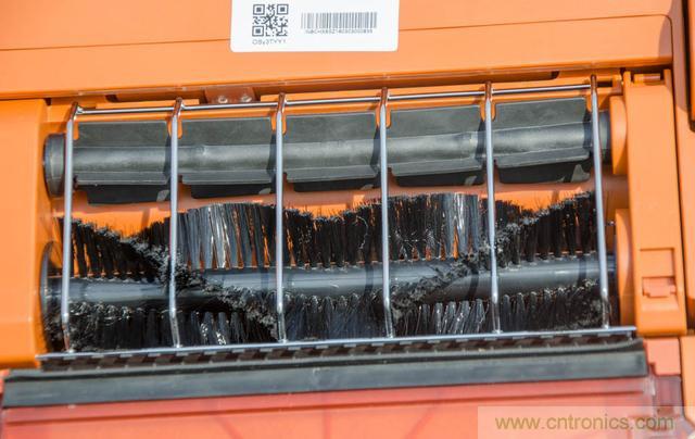 智能導(dǎo)航掃地機(jī)器人，以內(nèi)更靠譜！