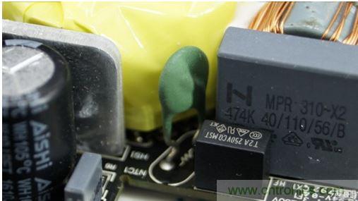 69元小米4口USB充電器詳細(xì)拆解，看完你也能DIY一個(gè)