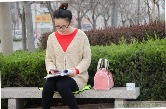 洛斐創(chuàng)意藍(lán)牙音箱，光與建筑點(diǎn)綴生活