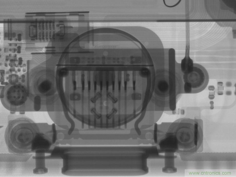 有什么地方?jīng)]有變？iPhone SE真機(jī)拆解