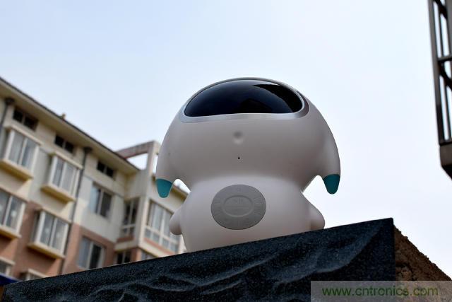 &ldquo;爸爸再不陪我，我就長(zhǎng)大了&rdquo;&mdash;&mdash;小騰機(jī)器人