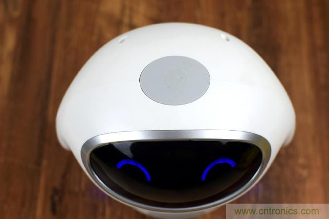 &ldquo;爸爸再不陪我，我就長(zhǎng)大了&rdquo;&mdash;&mdash;小騰機(jī)器人