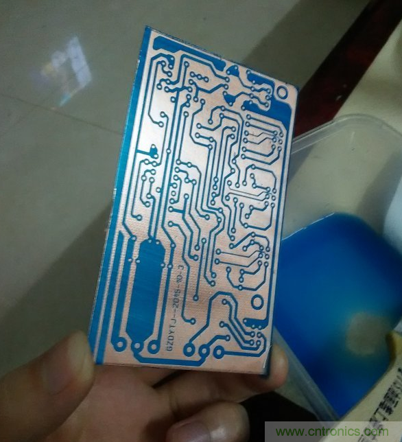 嘗試了四次PCB制作， 最后一發(fā)算是成功了