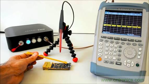 傳統(tǒng)金屬近場探棒PK新型的微光子主動近場探棒，孰優(yōu)孰劣？