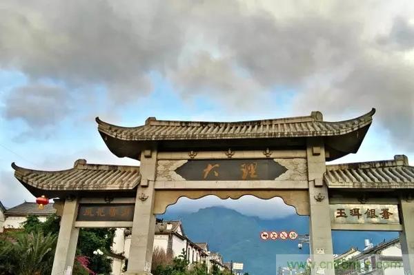 手機(jī)單鏡頭和雙鏡頭設(shè)計(jì)有什么區(qū)別？