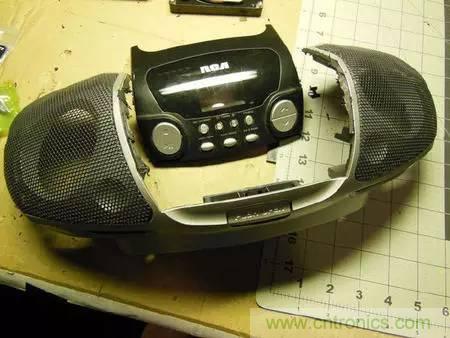 廢舊收音機(jī)如何變身成酷炫機(jī)器人？