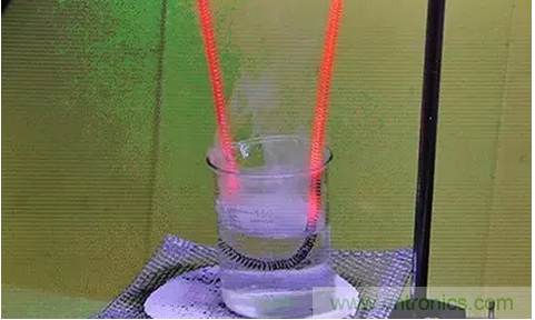 噱頭還是黑科技？2016十大電池前瞻技術(shù)盤點(diǎn)