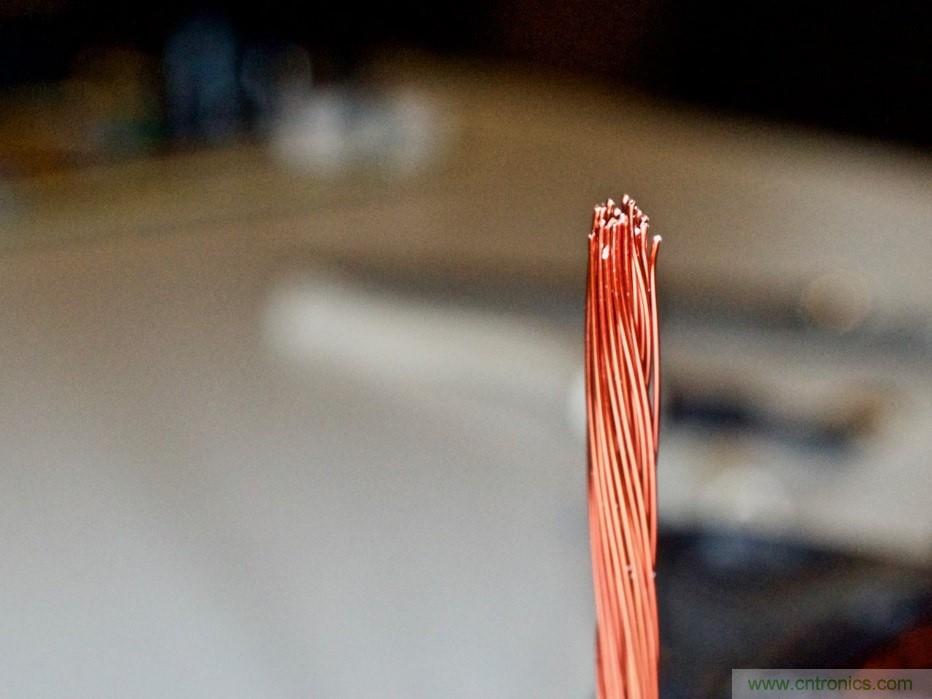 電磁爐里都用了哪些元器件？