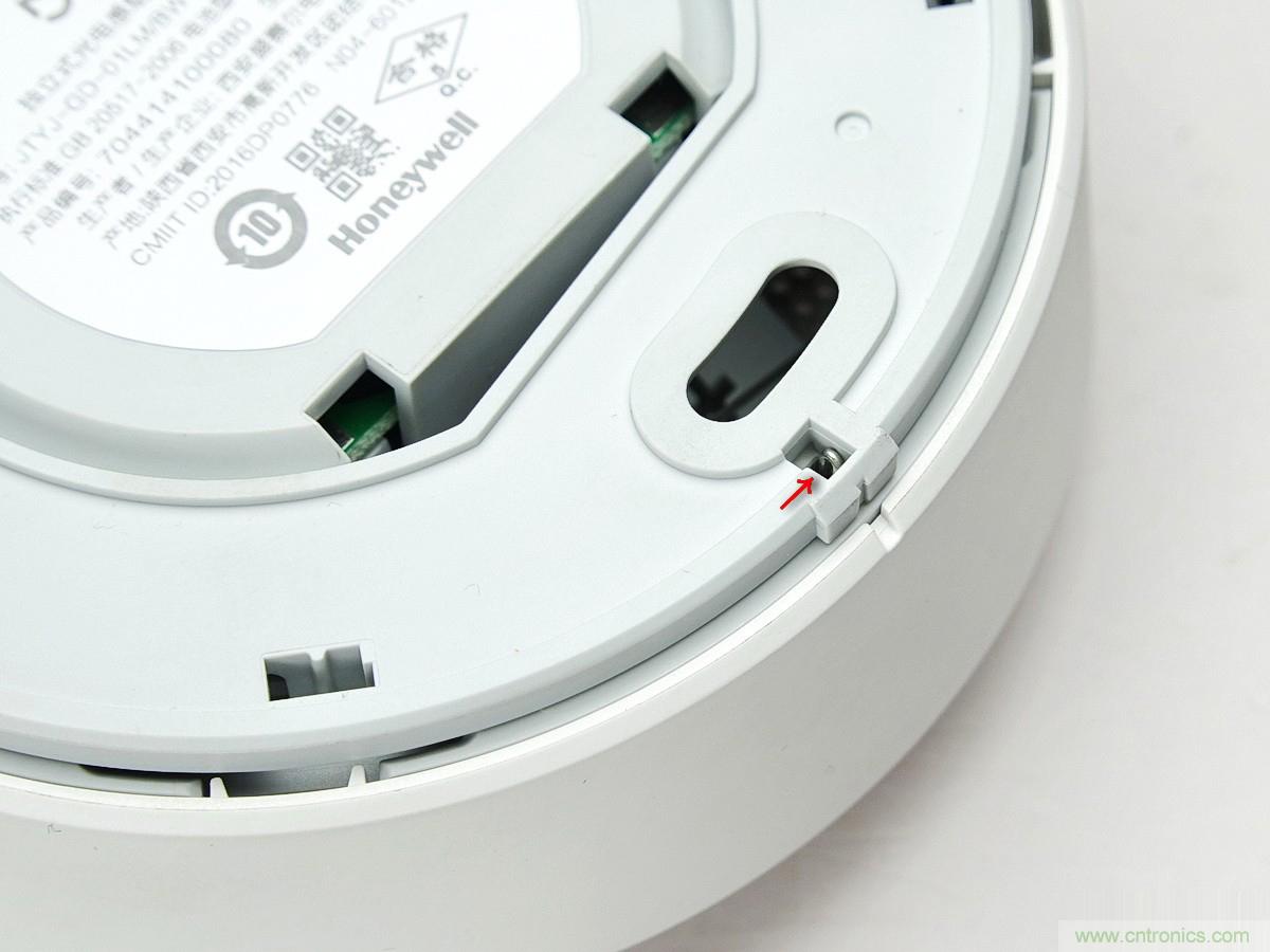 小米煙霧報警器拆解：一顆電池可用五年是如何做到的？