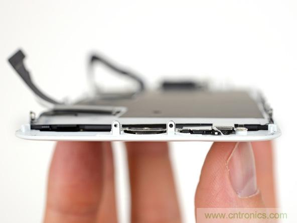 iPhone 8首拆：無線充電版本的iPhone 7？