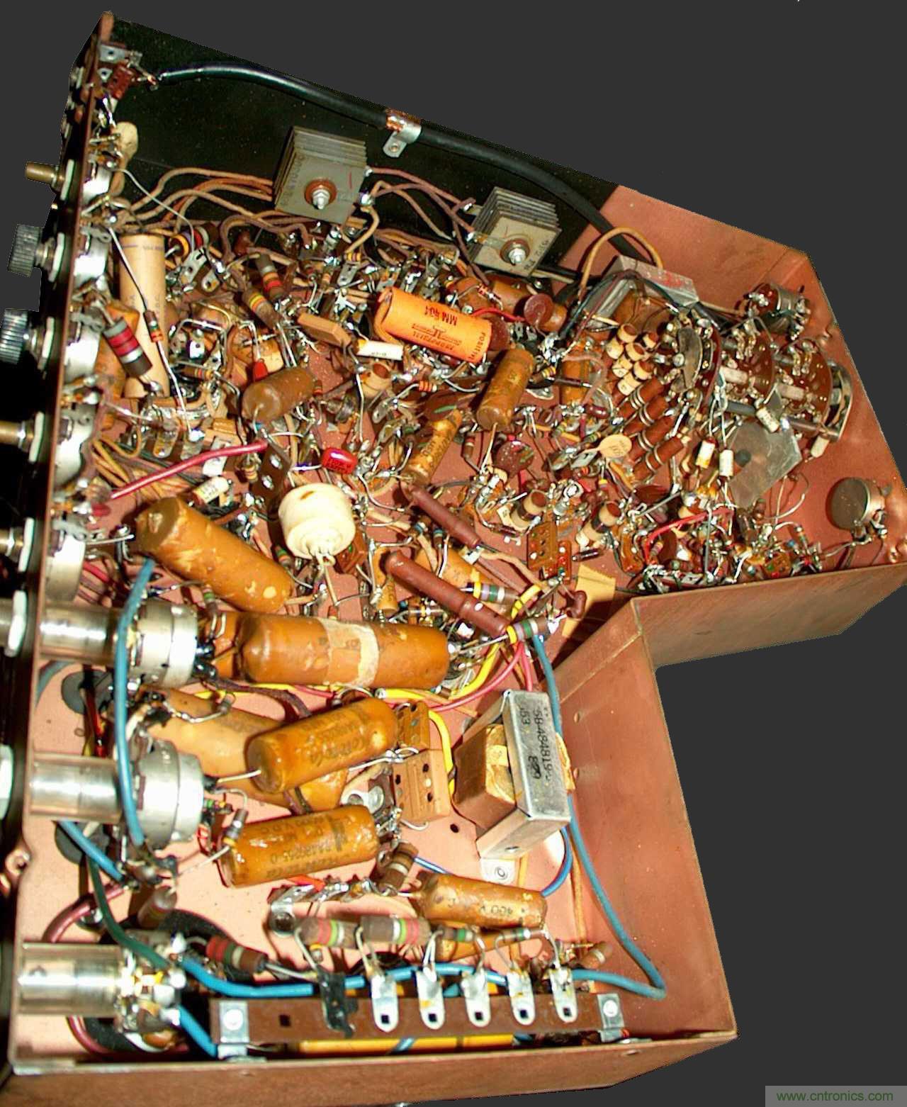 產(chǎn)品設(shè)計(jì)成功最重要的關(guān)鍵是PCB嗎？