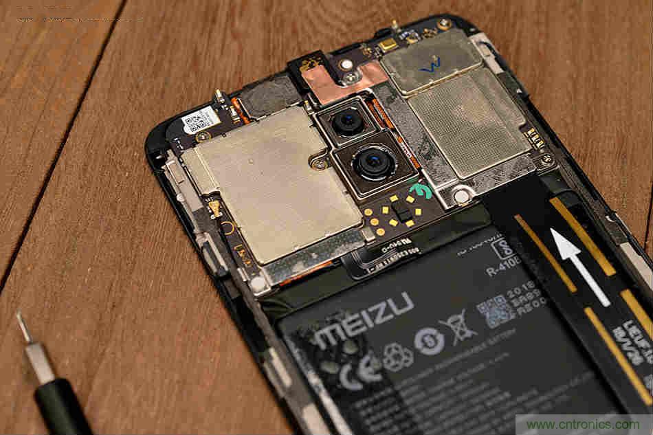 拆解魅族15 Plus：玩轉(zhuǎn)了新概念，但其工藝究竟如何？