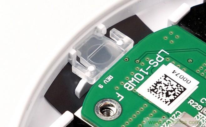 拆解對比：系出同門，小米、紫米無線充電器的差別有多大？