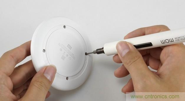 拆解對比：系出同門，小米、紫米無線充電器的差別有多大？