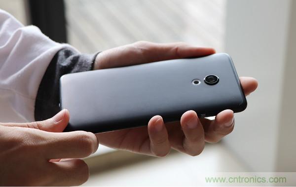 魅族M15拆解：做工精致，壓感Home鍵采用中國(guó)芯